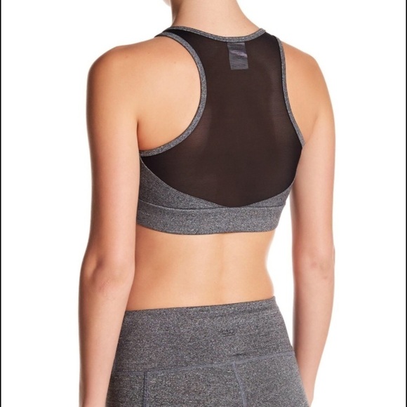 C&C California Fabric Block Sports Bra NWT - Picture 2 of 5